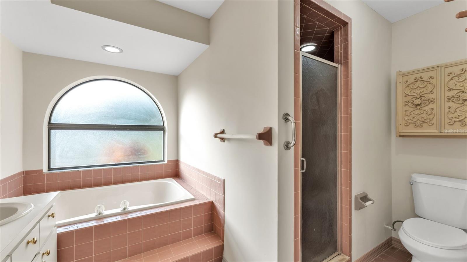 Image 22 of 56 For 6828 Forestwood Drive W