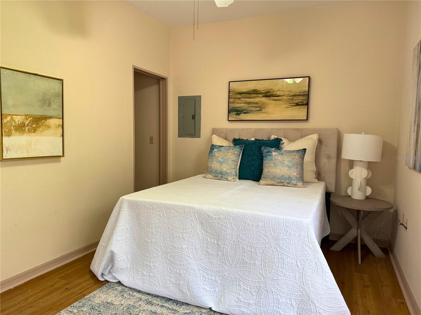 Image 40 of 56 For 6828 Forestwood Drive W