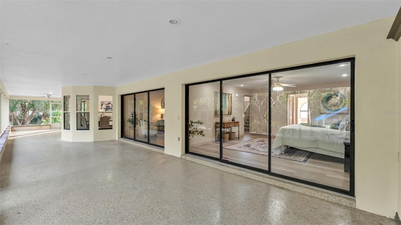 Image 43 of 56 For 6828 Forestwood Drive W