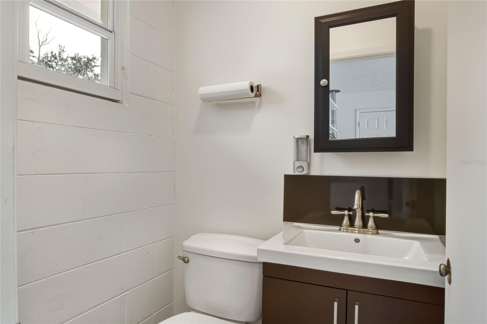 Image 32 of 57 For 3204 Amaya Court