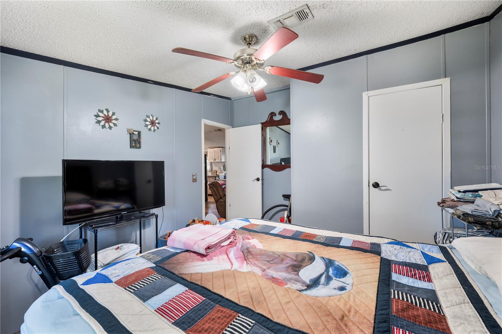 Image 17 of 30 For 232 Temple Circle