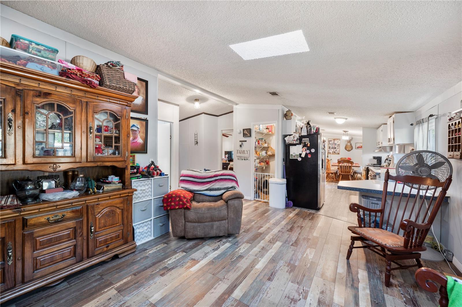 Image 7 of 30 For 232 Temple Circle