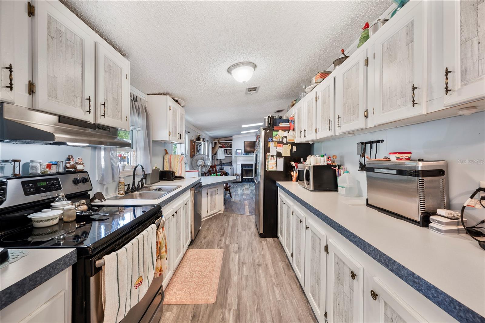 Image 9 of 30 For 232 Temple Circle