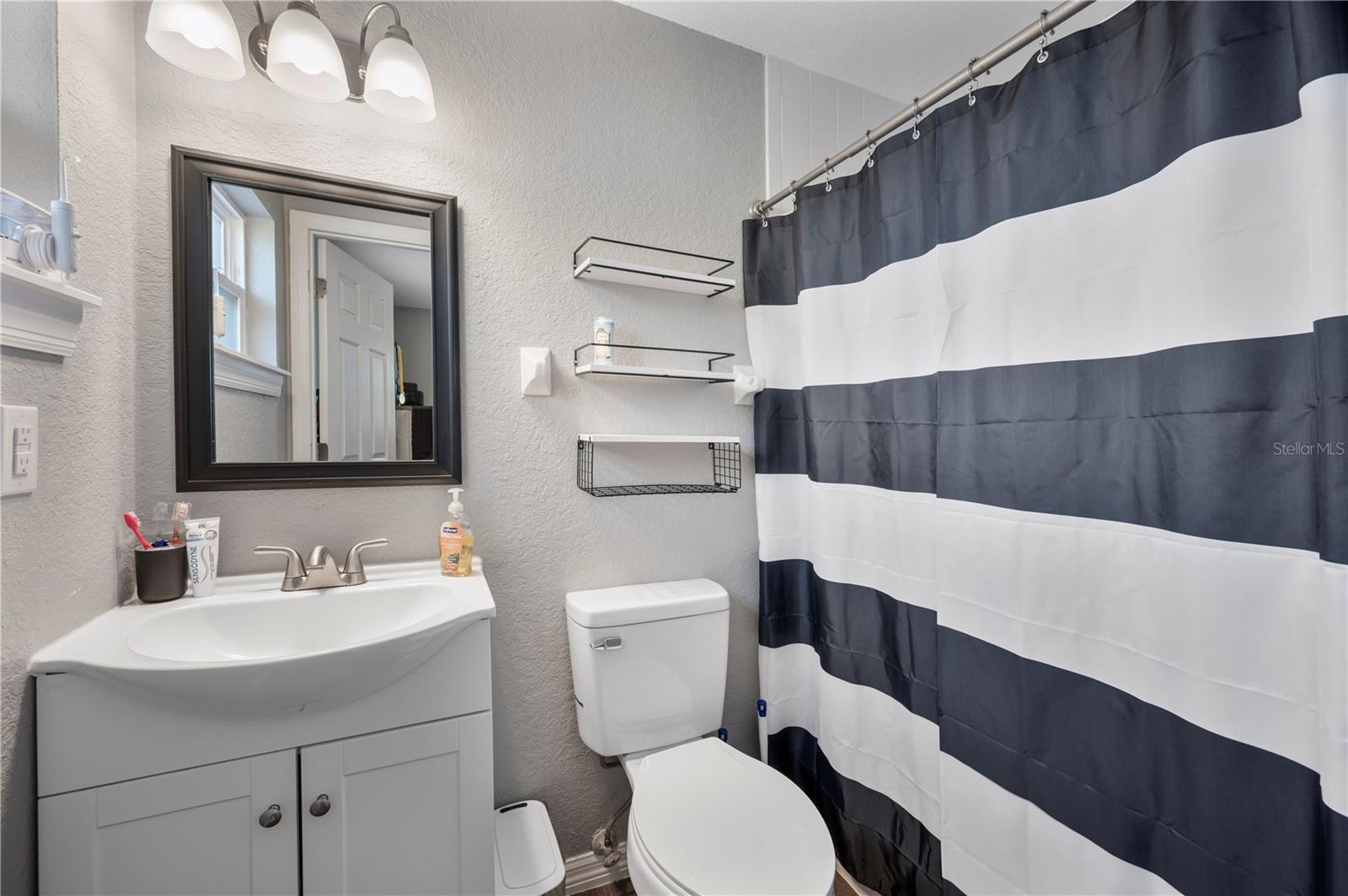 Image 22 of 32 For 6830 County Line Road