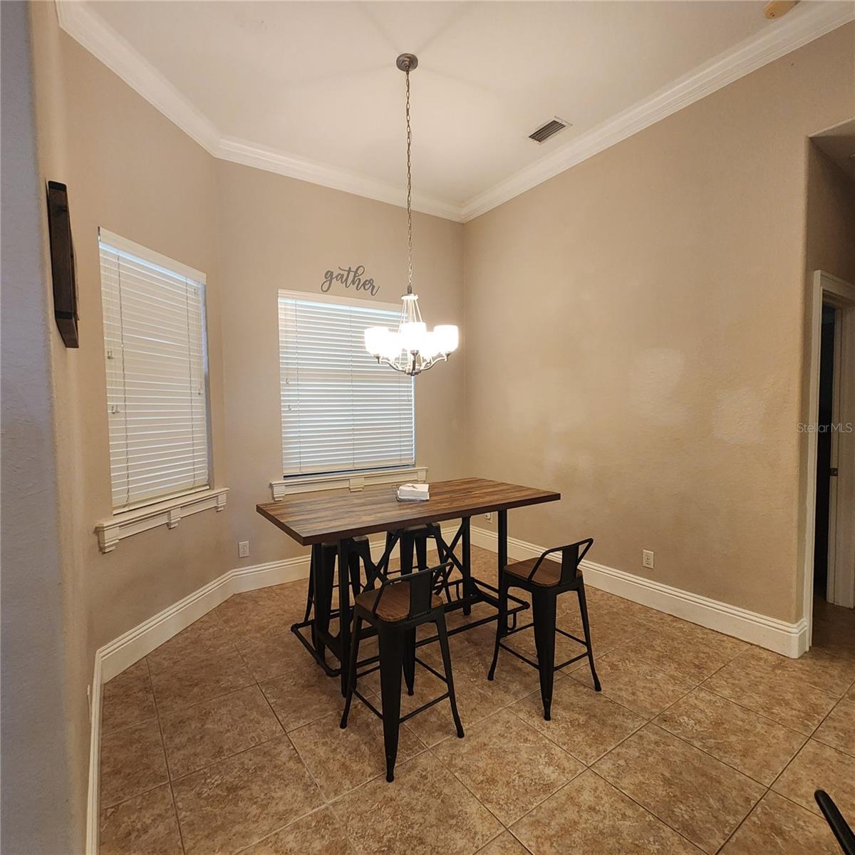 Image 16 of 35 For 2873 Kinsley Drive