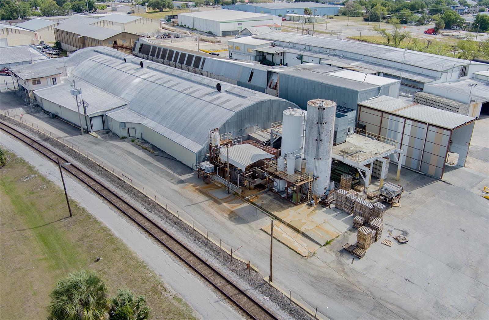 Image 12 of 57 For 500 Avenue R Sw