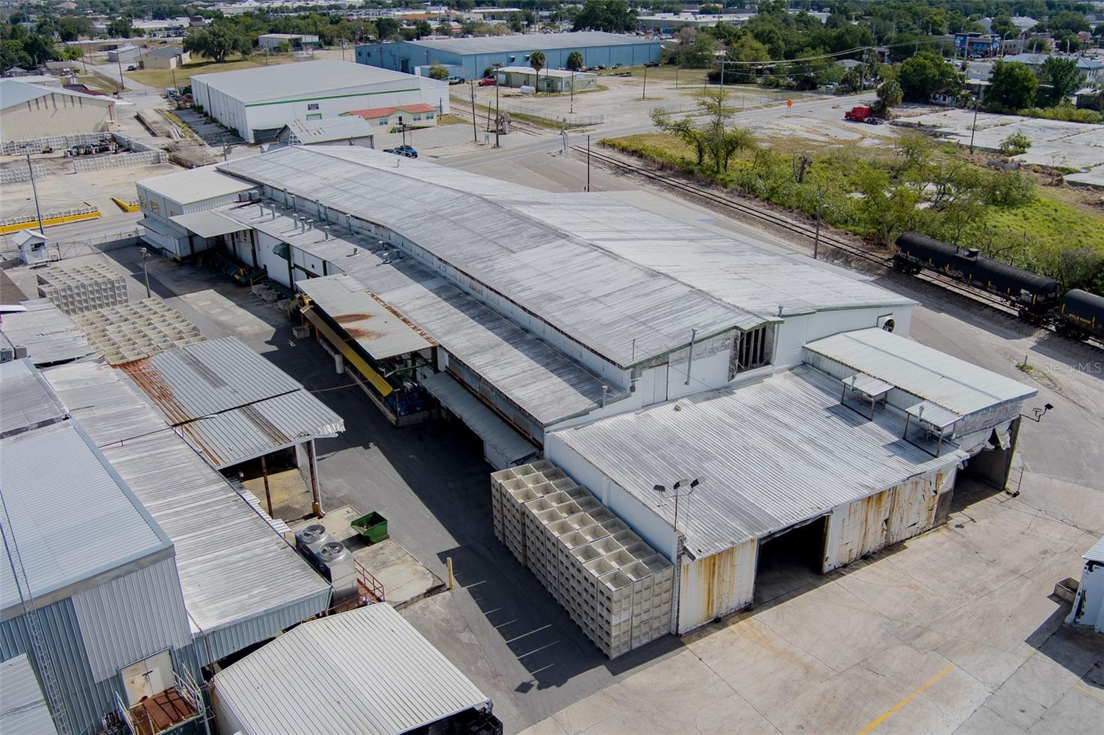 Image 14 of 57 For 500 Avenue R Sw