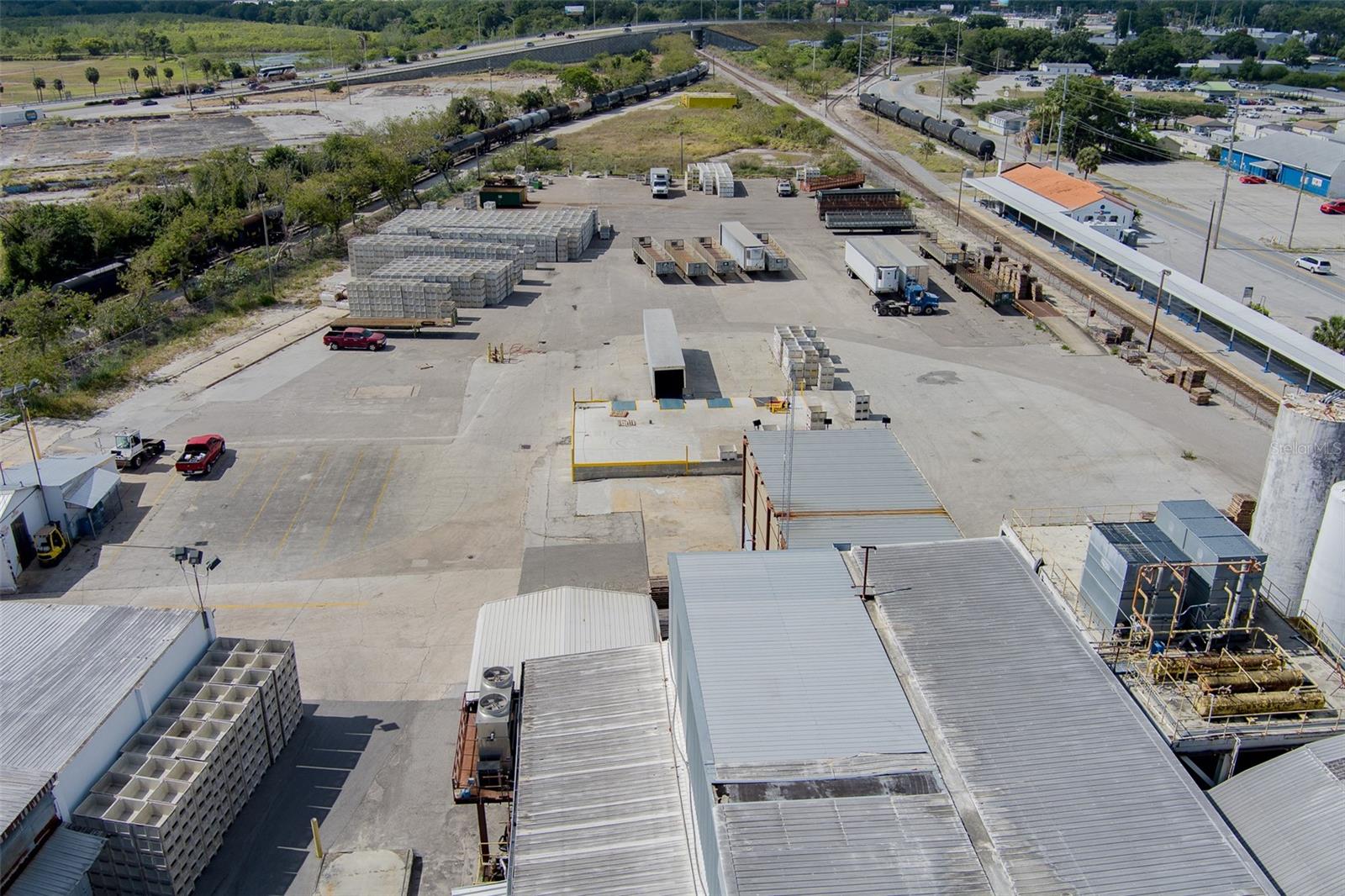 Image 17 of 57 For 500 Avenue R Sw