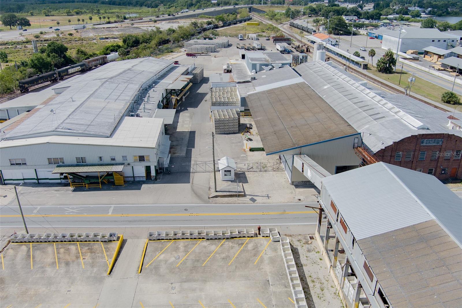 Image 18 of 57 For 500 Avenue R Sw