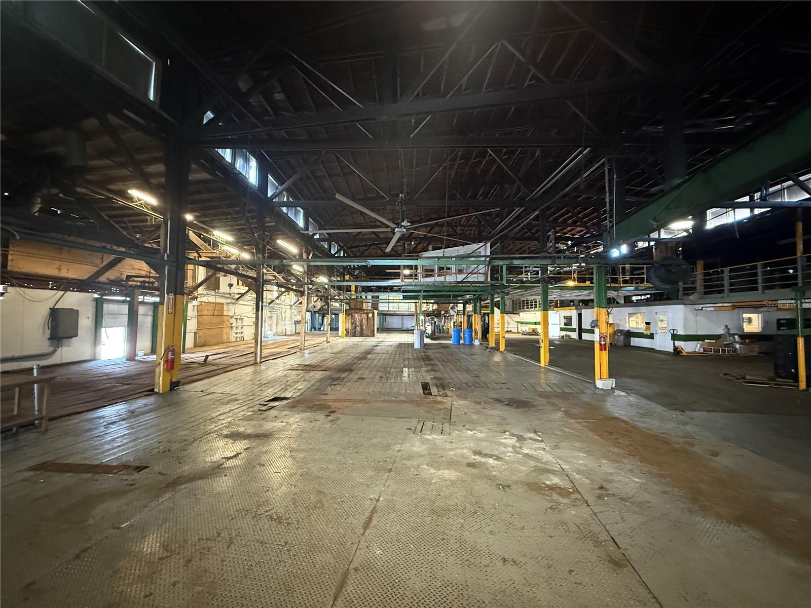 Image 38 of 57 For 500 Avenue R Sw