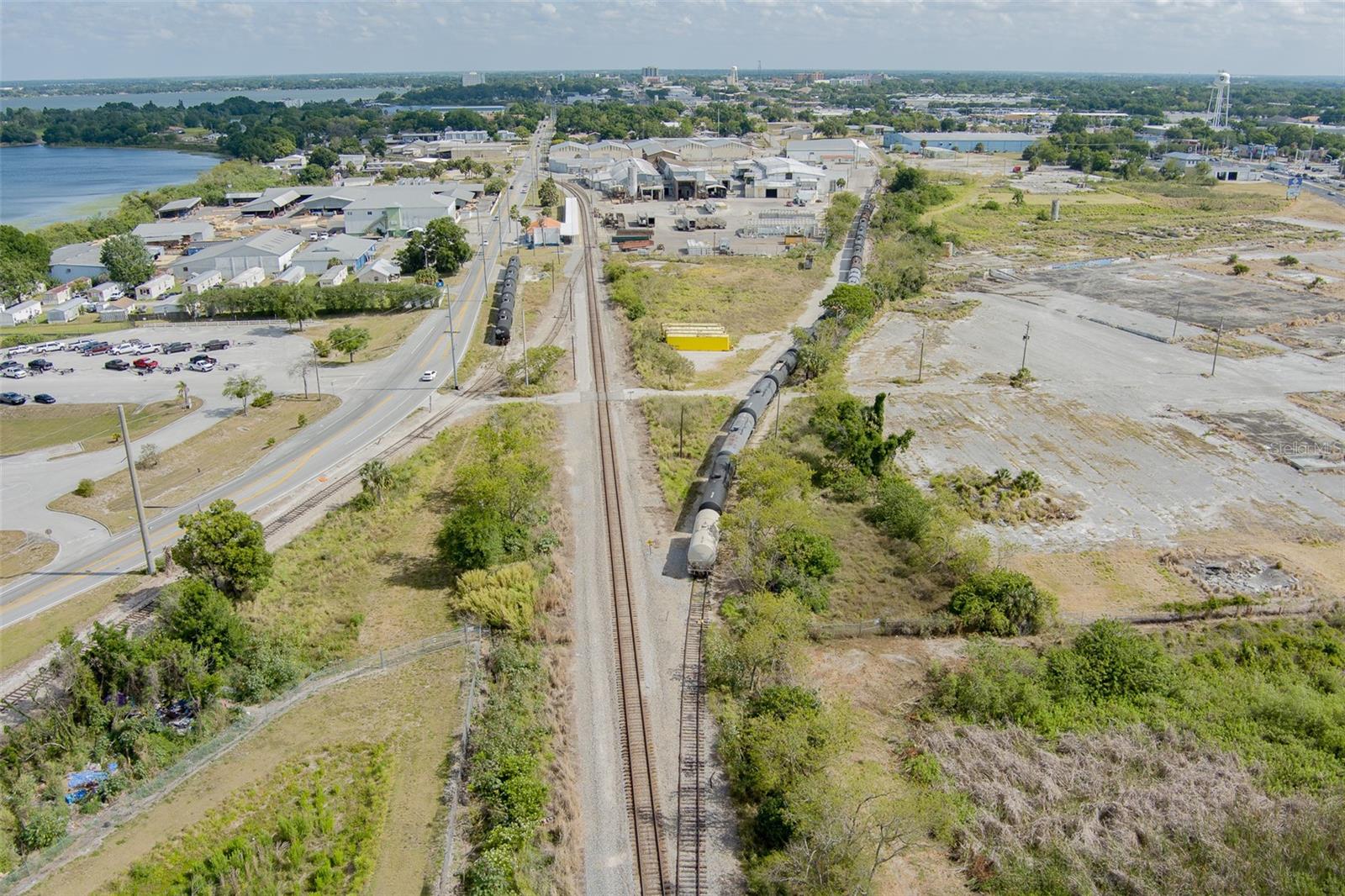 Image 4 of 57 For 500 Avenue R Sw