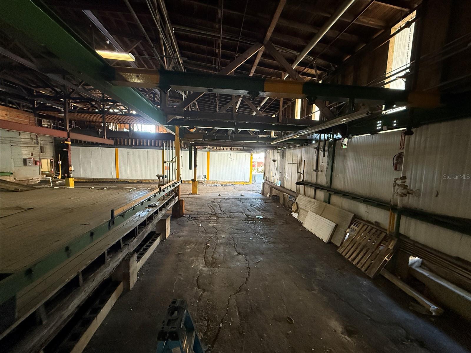 Image 42 of 57 For 500 Avenue R Sw