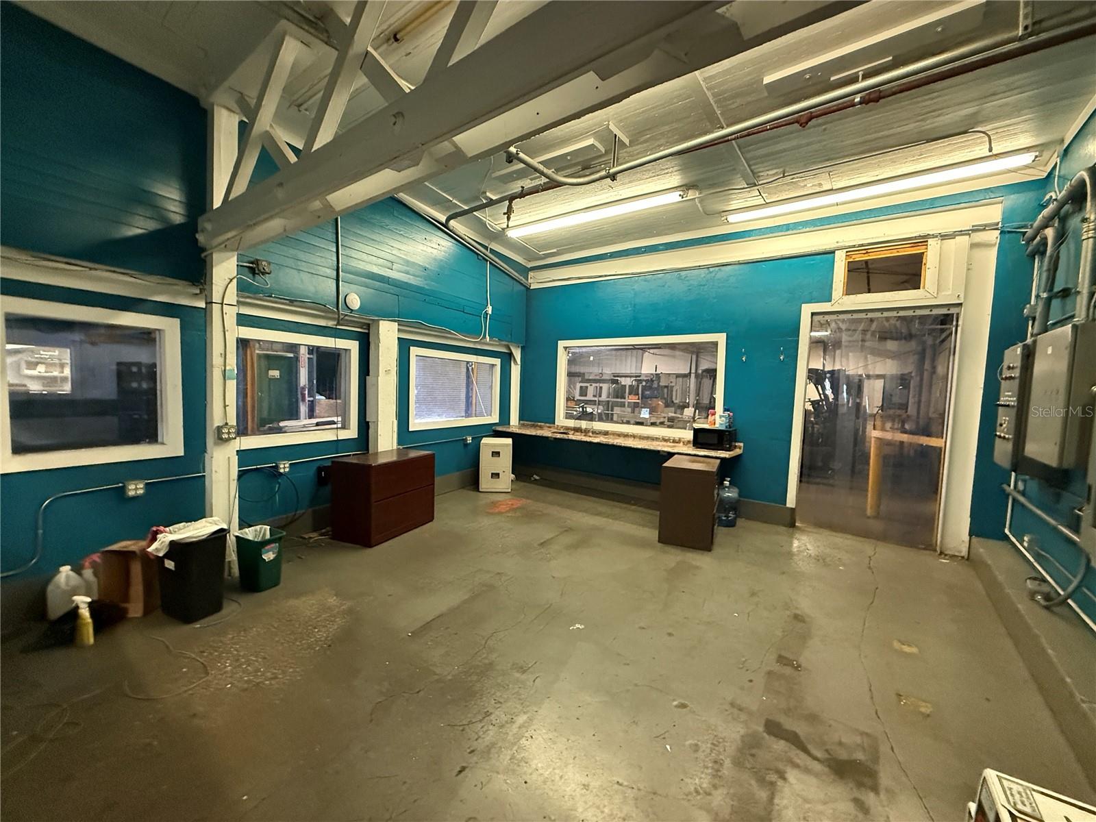 Image 52 of 57 For 500 Avenue R Sw