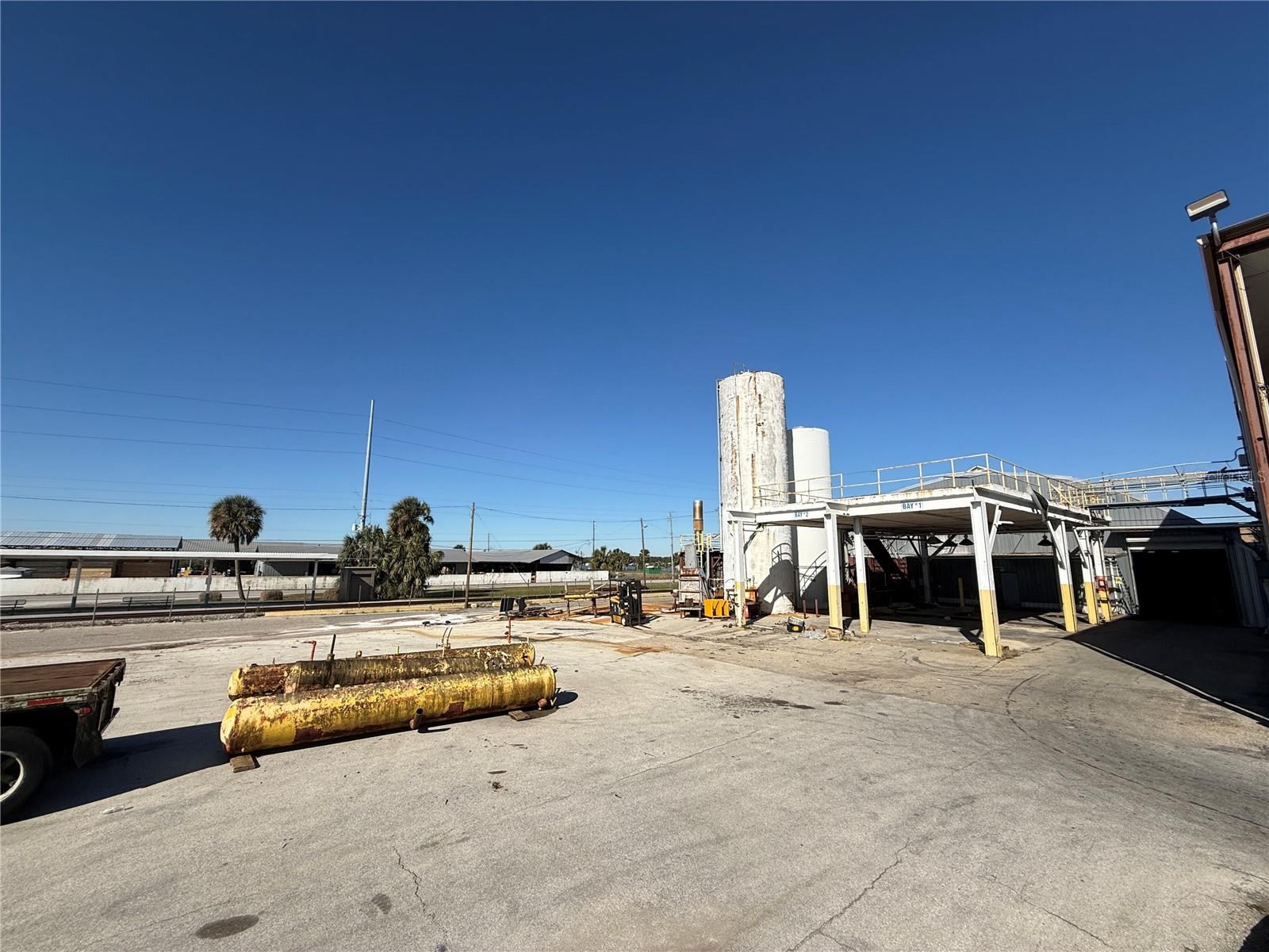 Image 56 of 57 For 500 Avenue R Sw