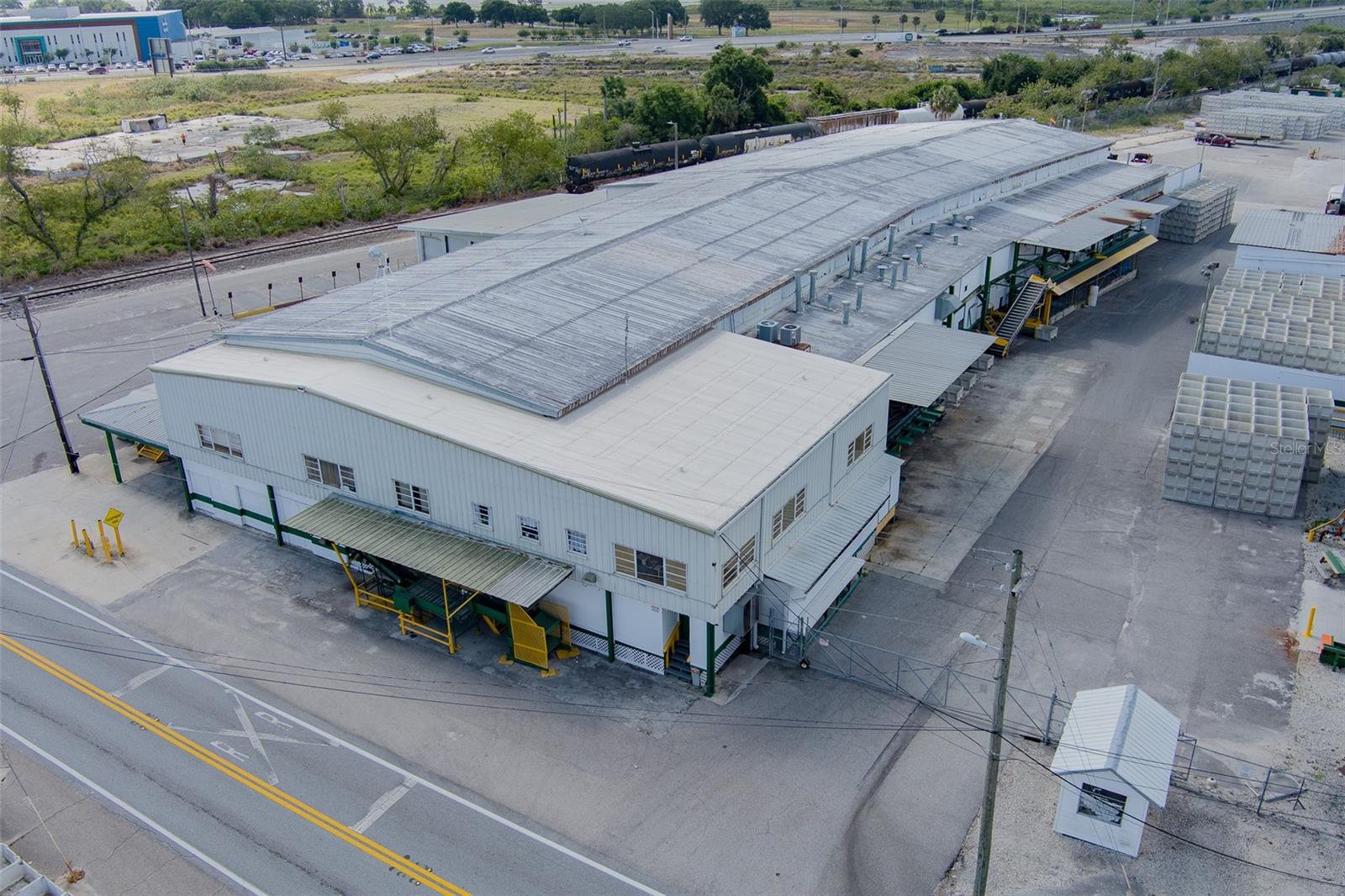 Image 9 of 57 For 500 Avenue R Sw