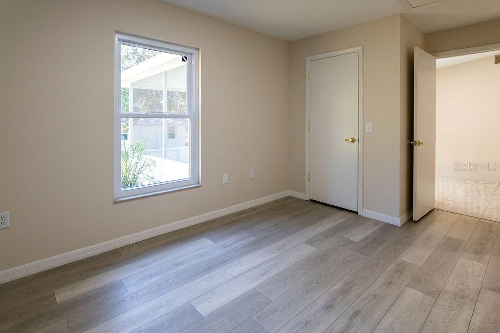 Image 29 of 48 For 2405 Timbercreek Loop E