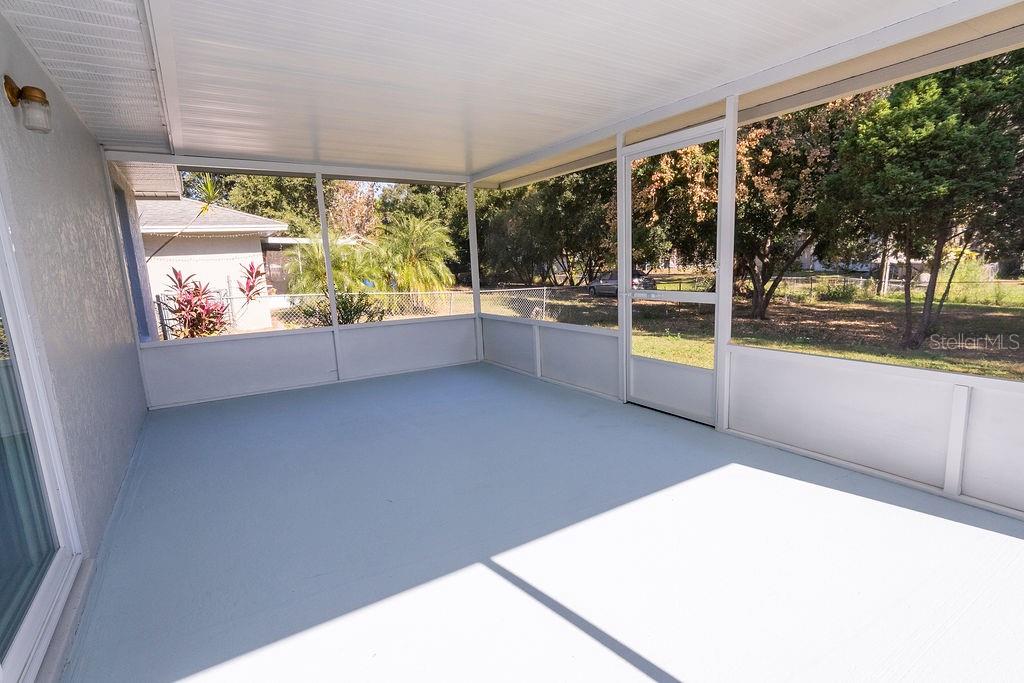 Image 38 of 48 For 2405 Timbercreek Loop E