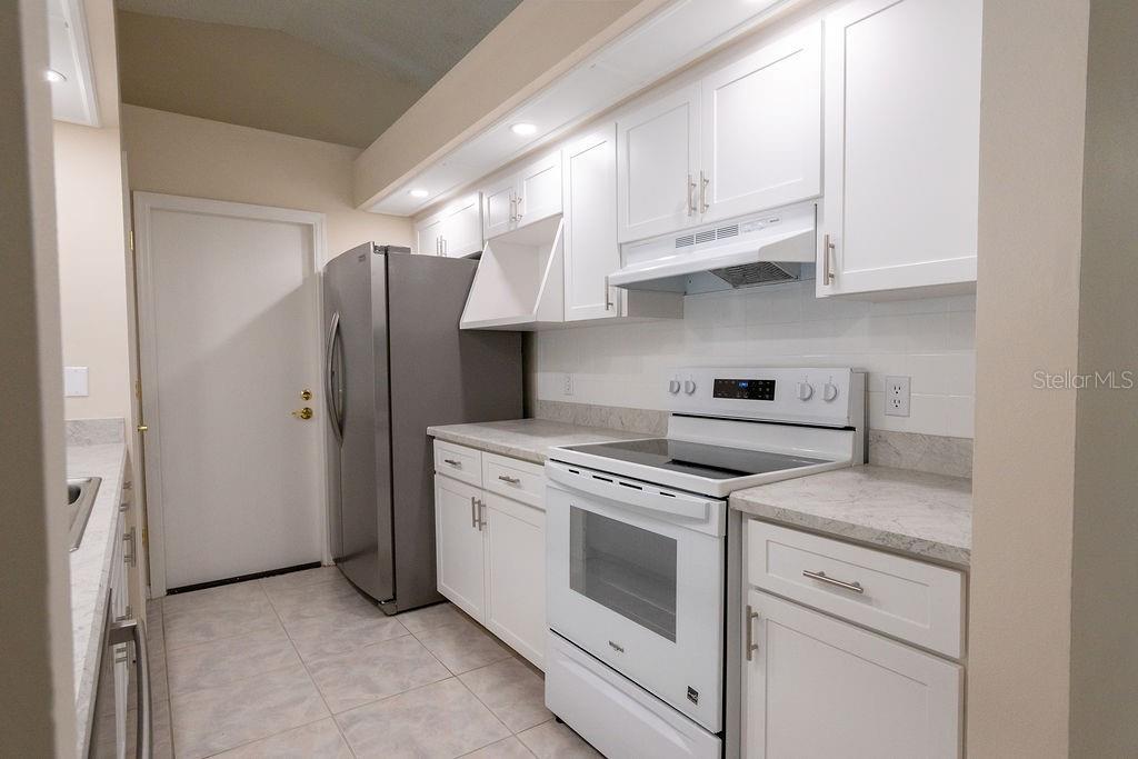 Image 7 of 48 For 2405 Timbercreek Loop E