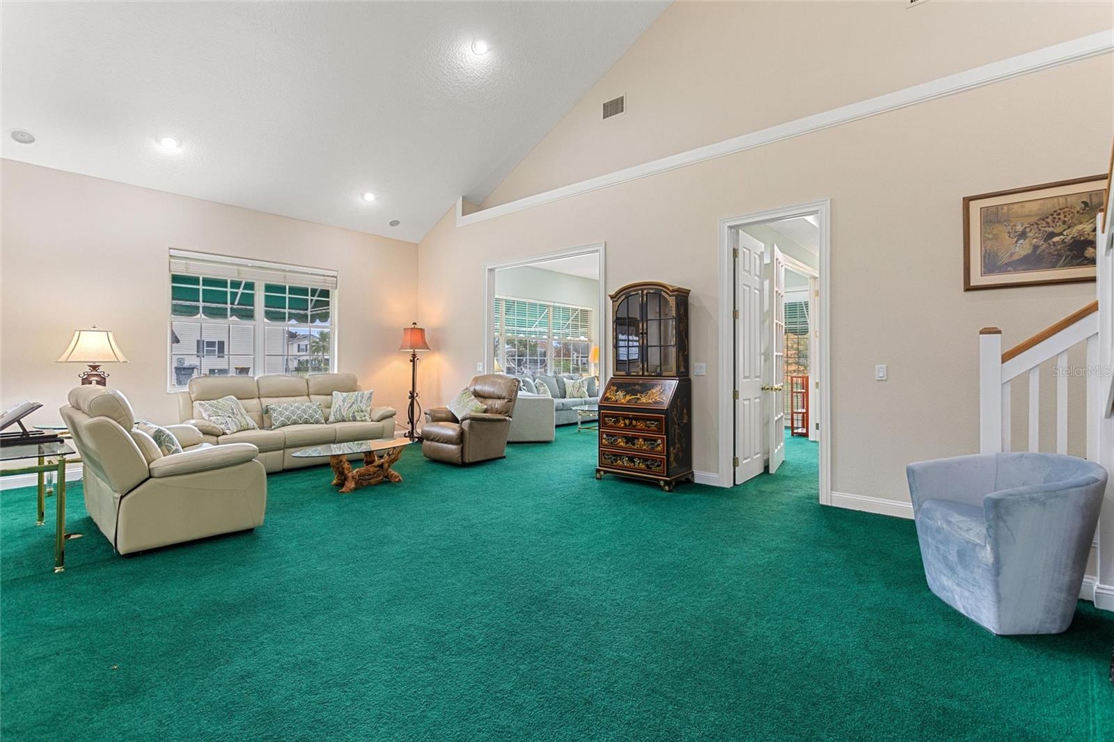 Image 9 of 34 For 1046 Caravan Loop