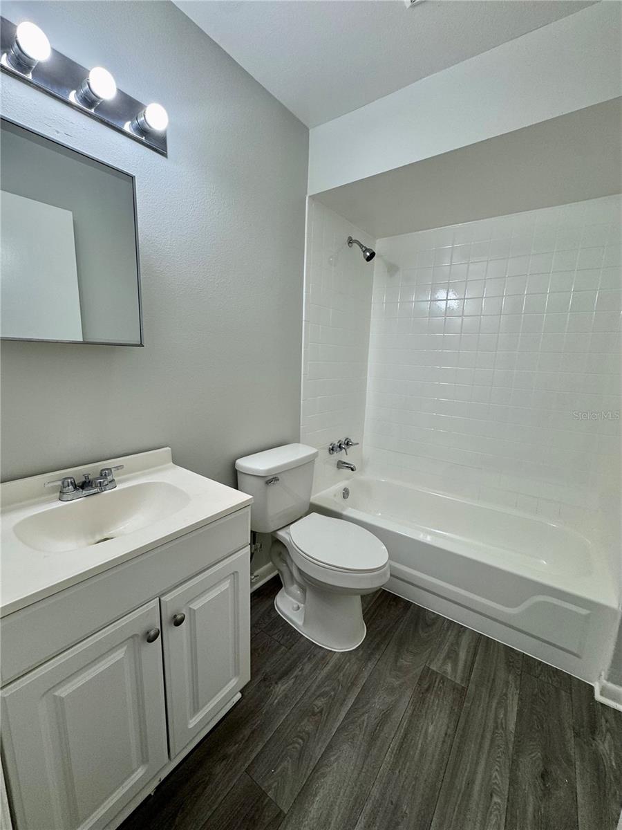 Image 11 of 20 For 203 Summer View Drive