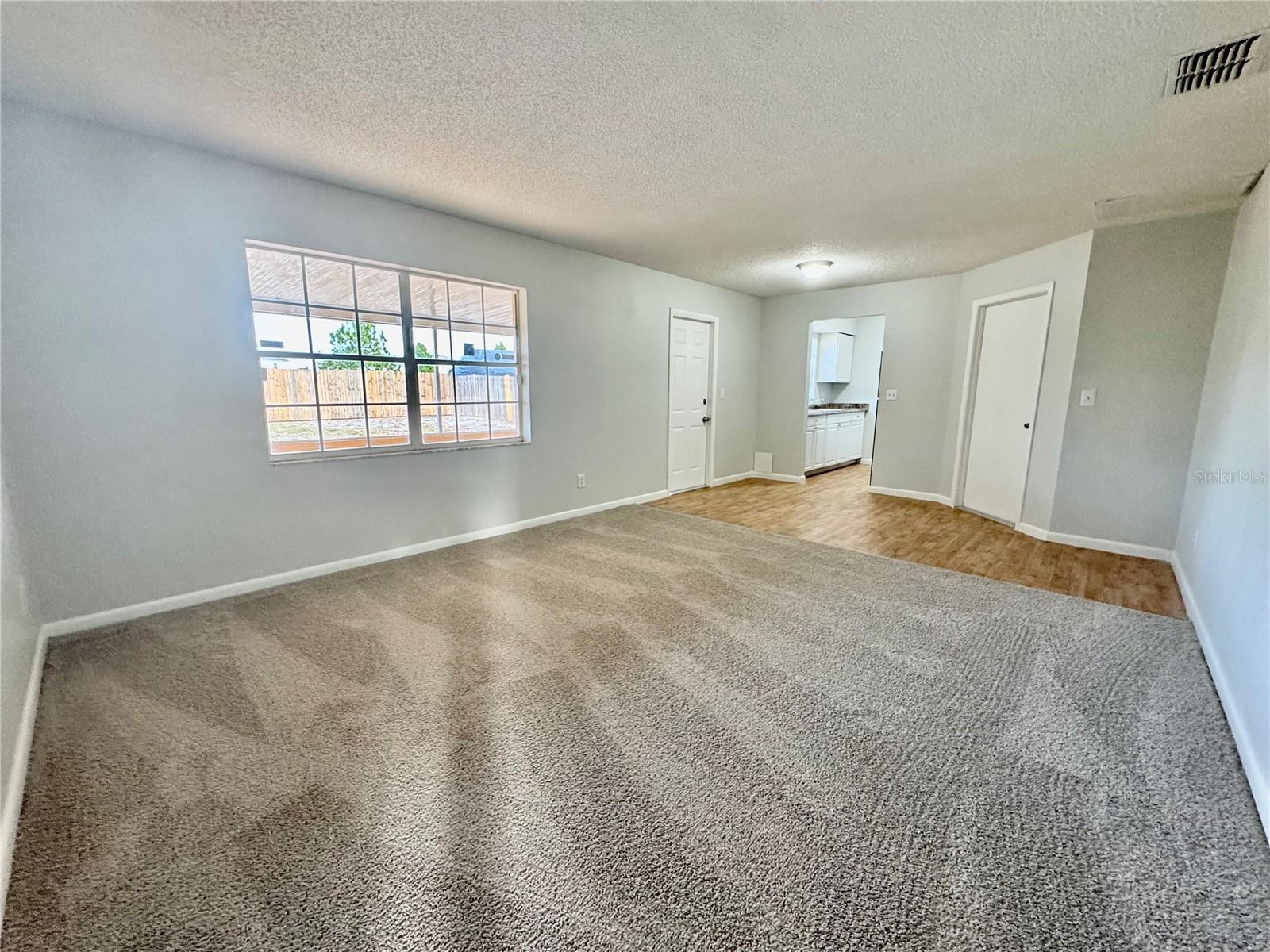 Image 3 of 20 For 203 Summer View Drive