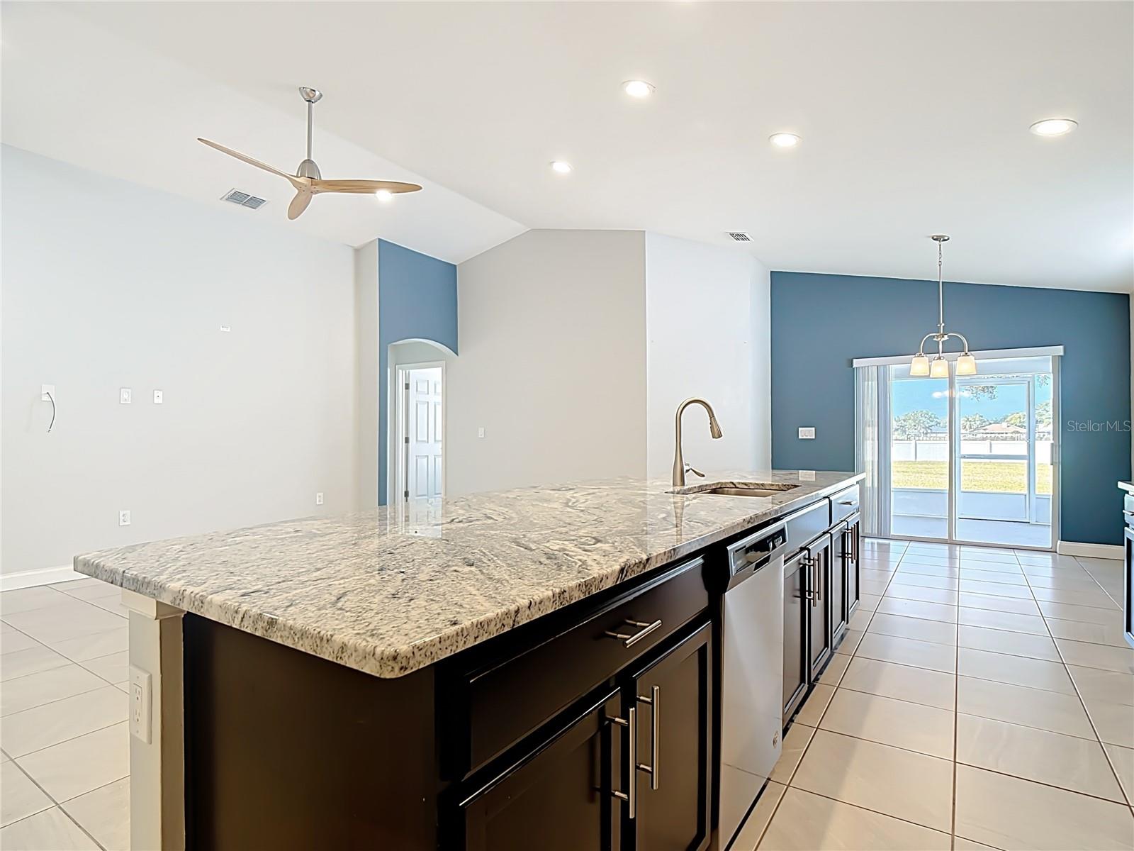 Image 10 of 50 For 154 Eloise Oaks Drive