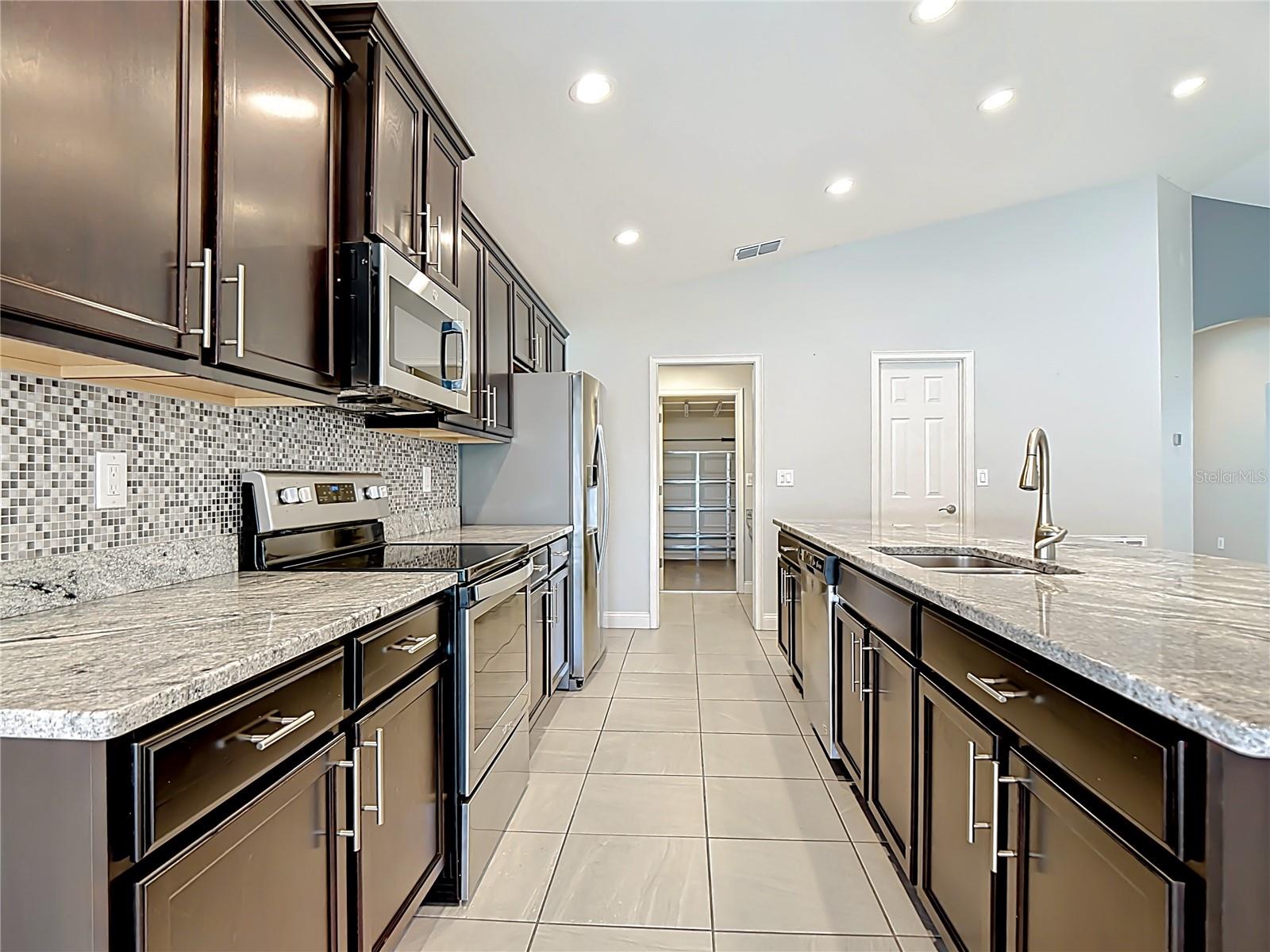 Image 13 of 50 For 154 Eloise Oaks Drive