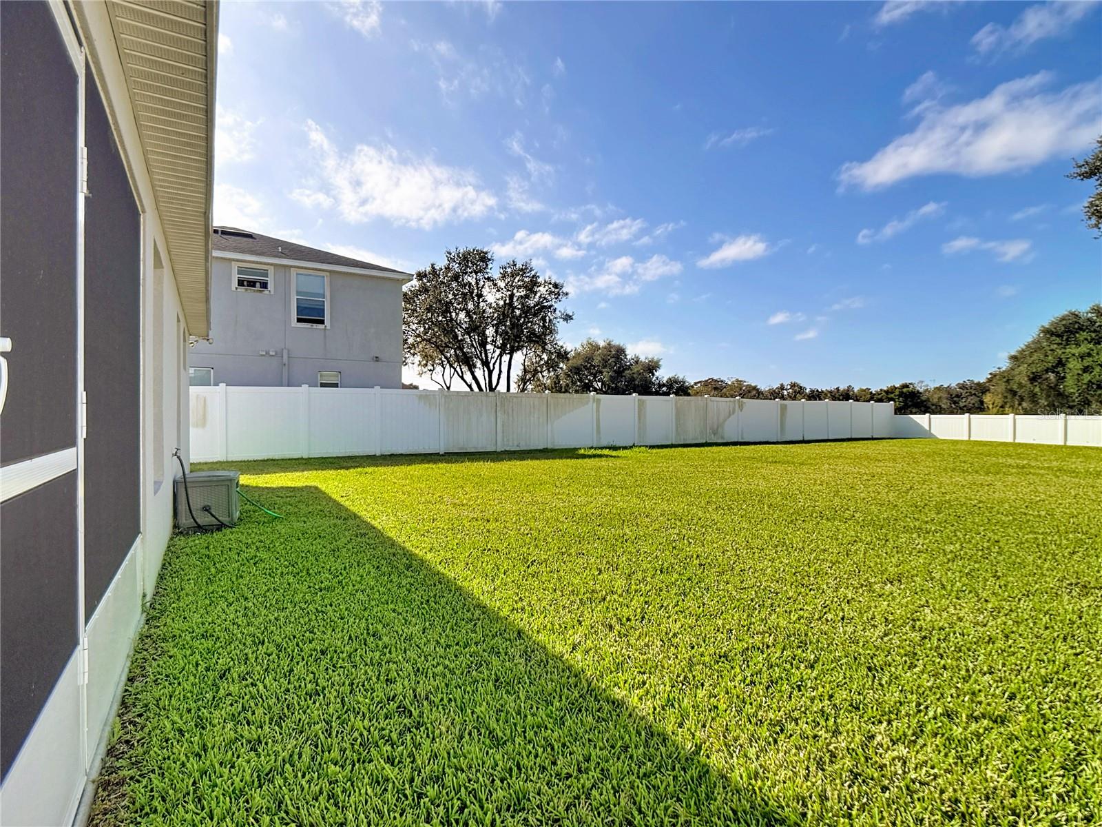 Image 42 of 50 For 154 Eloise Oaks Drive