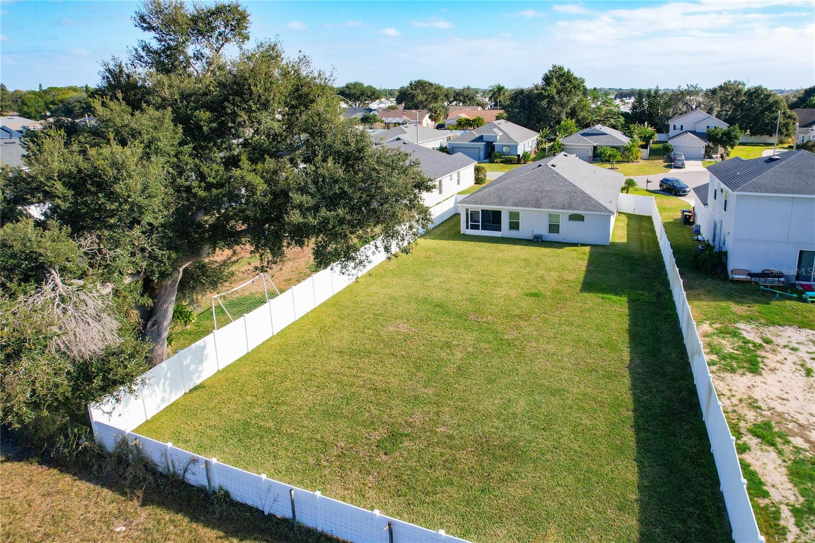 Image 46 of 50 For 154 Eloise Oaks Drive