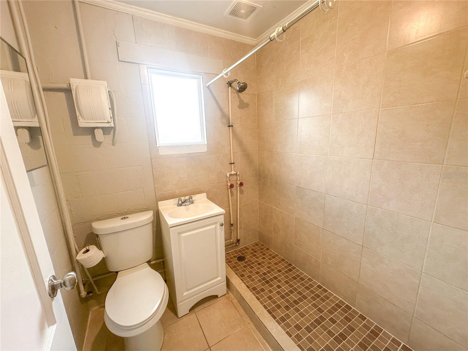 Image 7 of 7 For 324 Pearl Street 2