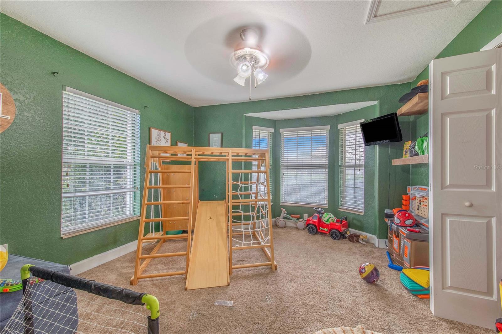 Image 20 of 36 For 4510 Holloway Creek Drive