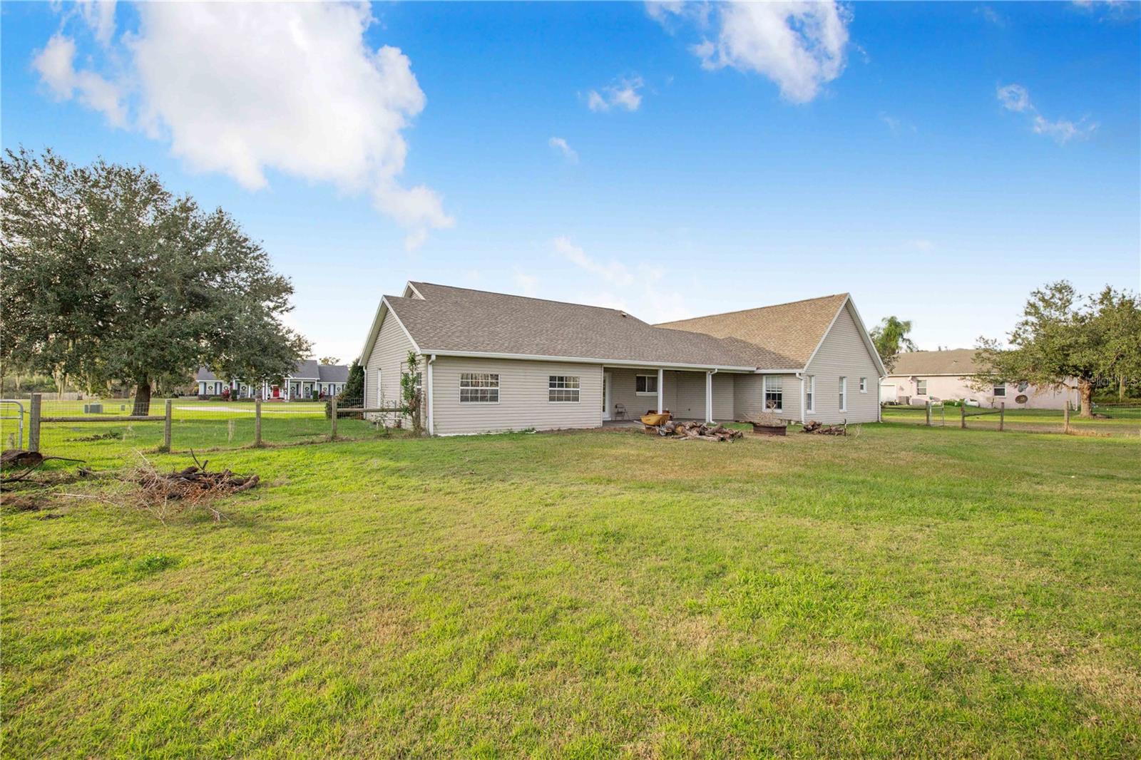 Image 25 of 36 For 4510 Holloway Creek Drive