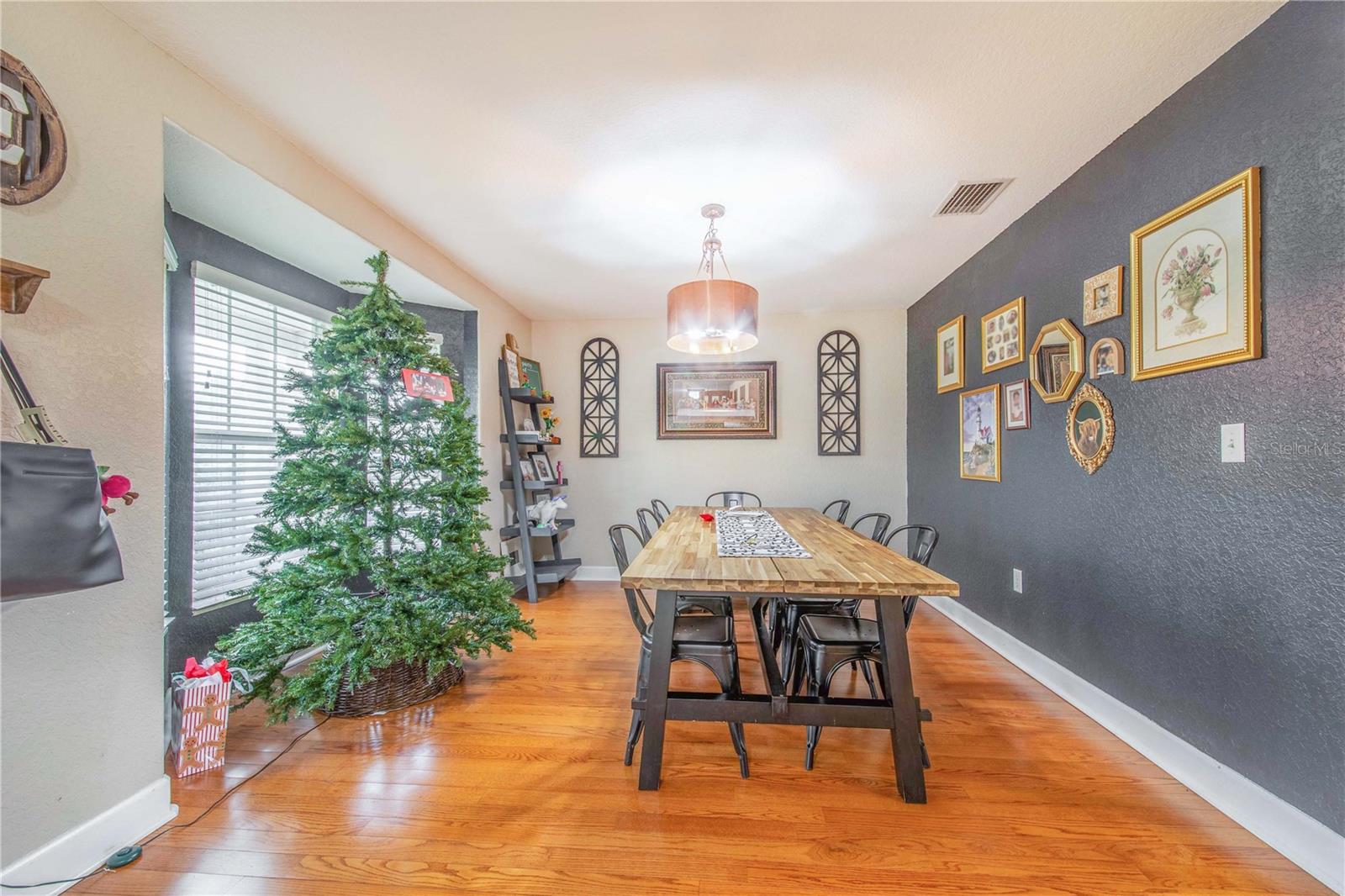 Image 5 of 36 For 4510 Holloway Creek Drive