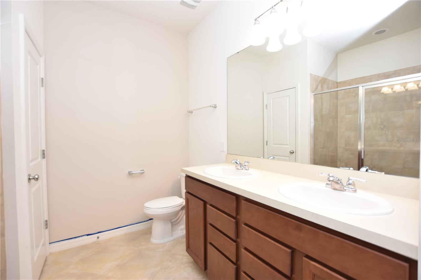 Image 17 of 27 For 8862 Conway Road