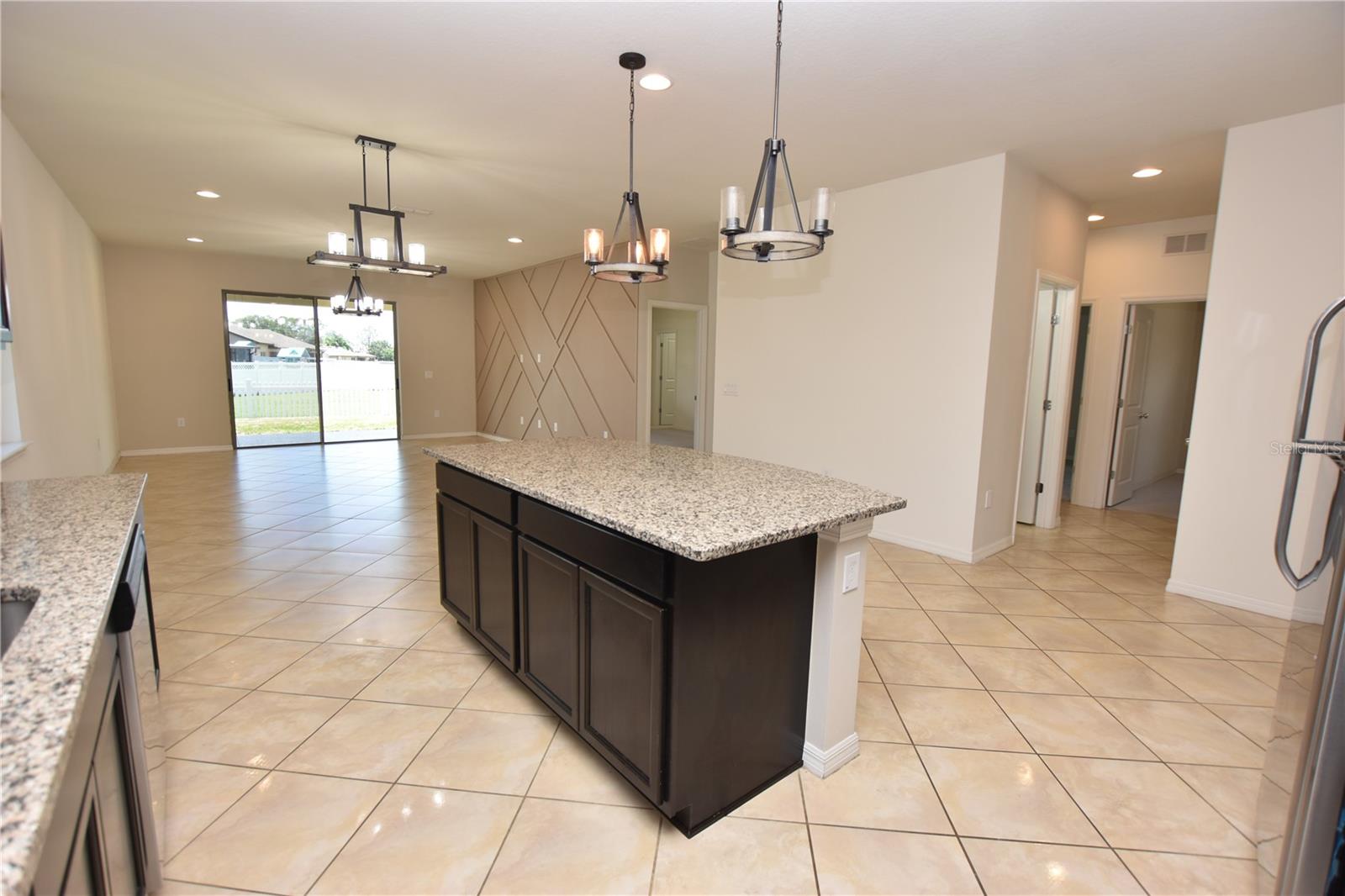 Image 5 of 27 For 8862 Conway Road