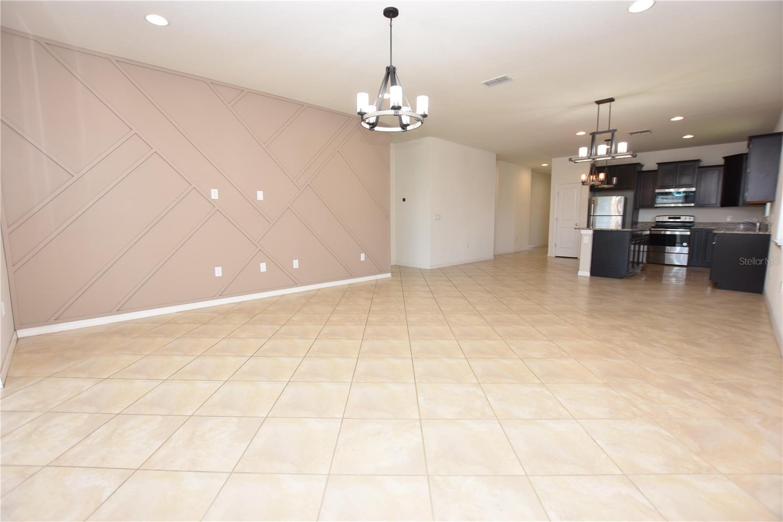 Image 9 of 27 For 8862 Conway Road