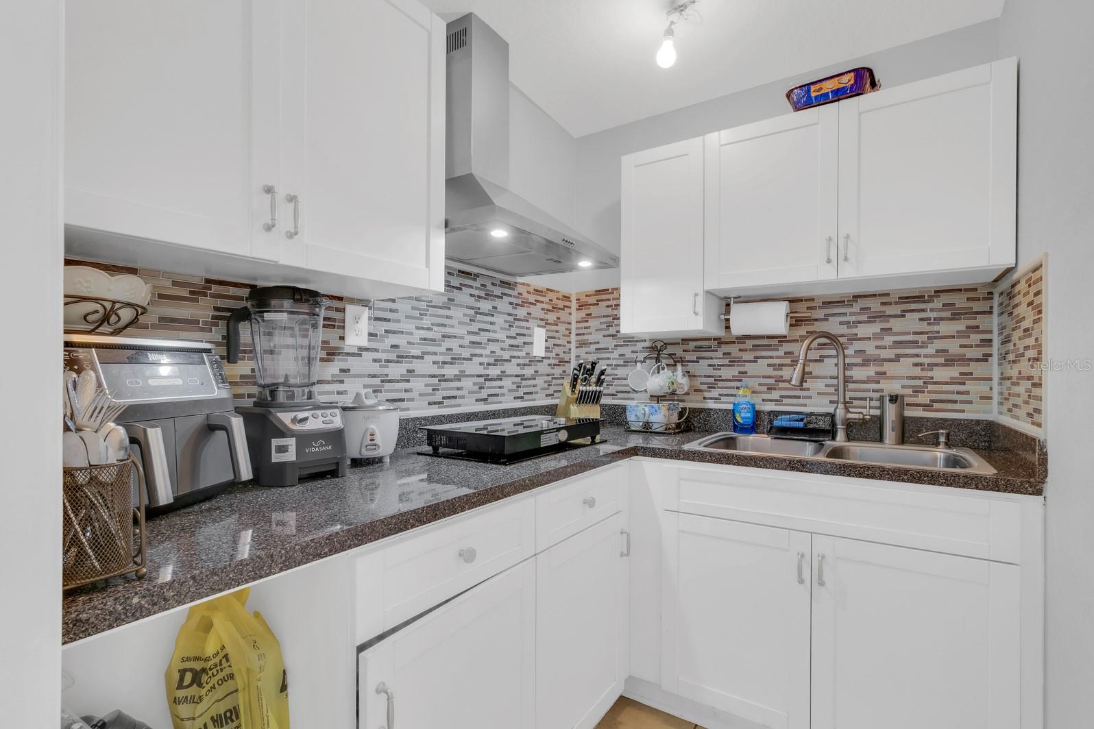 Image 24 of 37 For 3047 Fort Socrum Village Boulevard