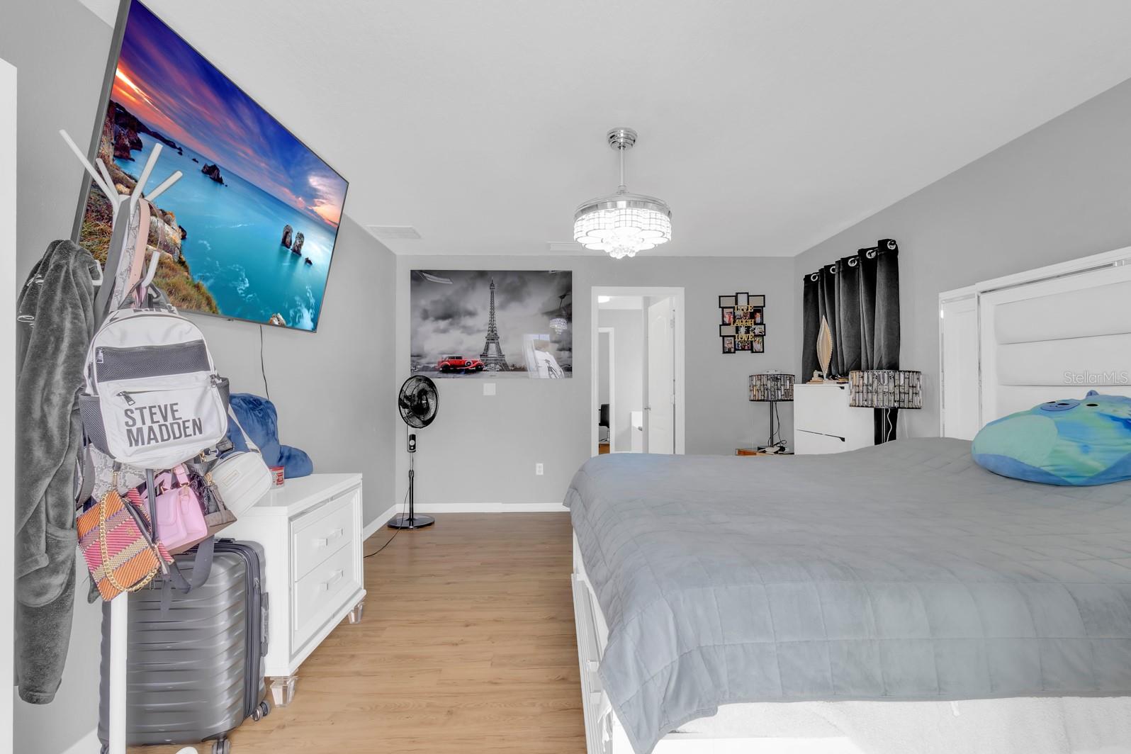 Image 28 of 37 For 3047 Fort Socrum Village Boulevard