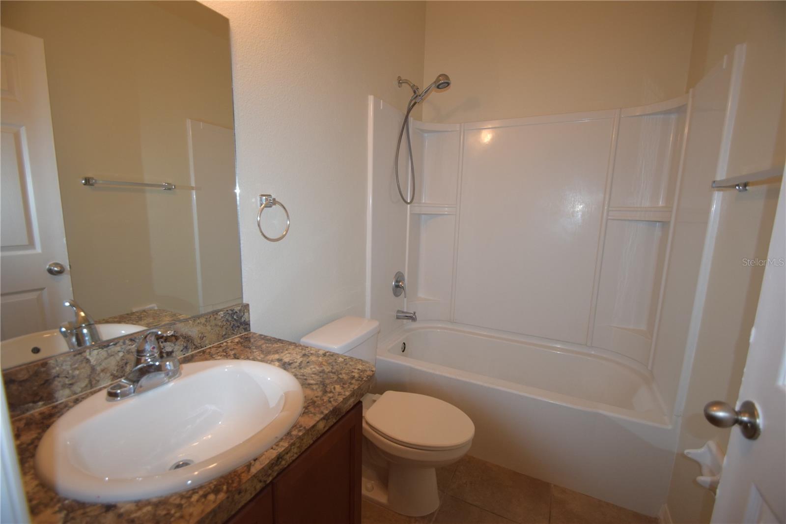 Image 26 of 32 For 823 Krenson Woods Lane