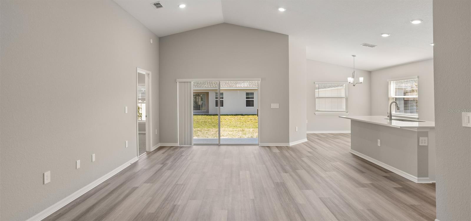 Image 4 of 19 For 4463 Rapallo Avenue
