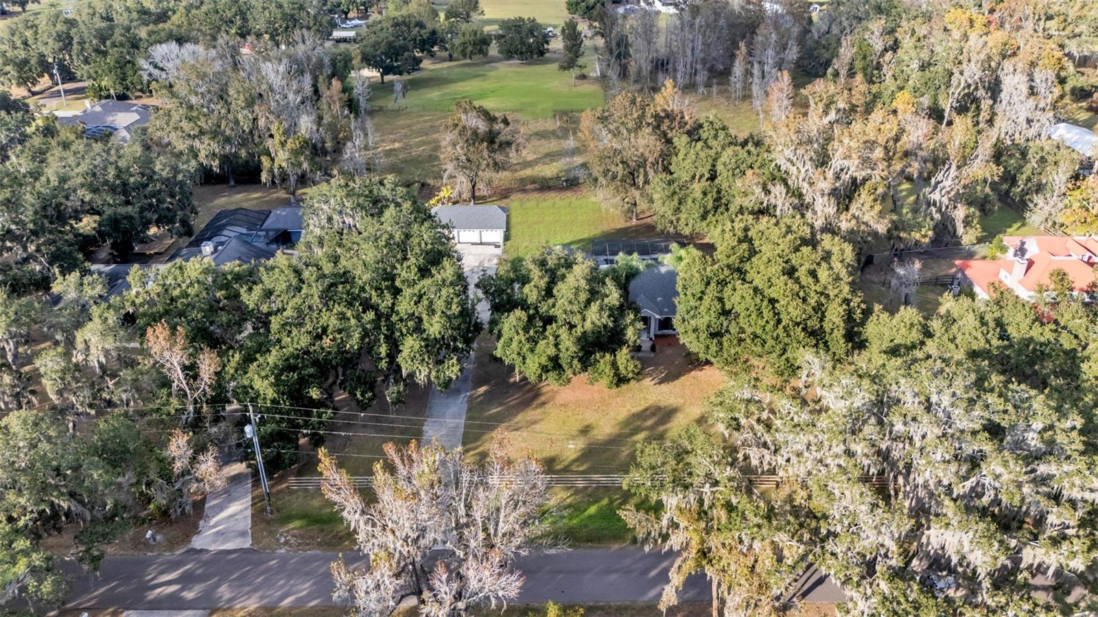 Listing photo id 0 for 1612 Williams Road