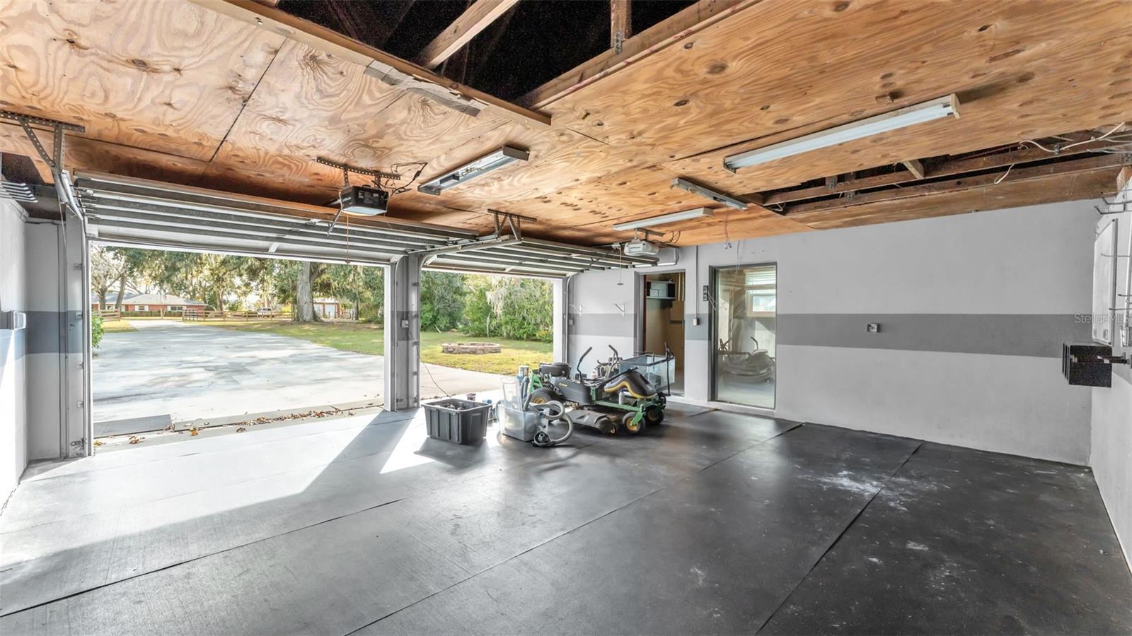 Listing photo id 19 for 1612 Williams Road