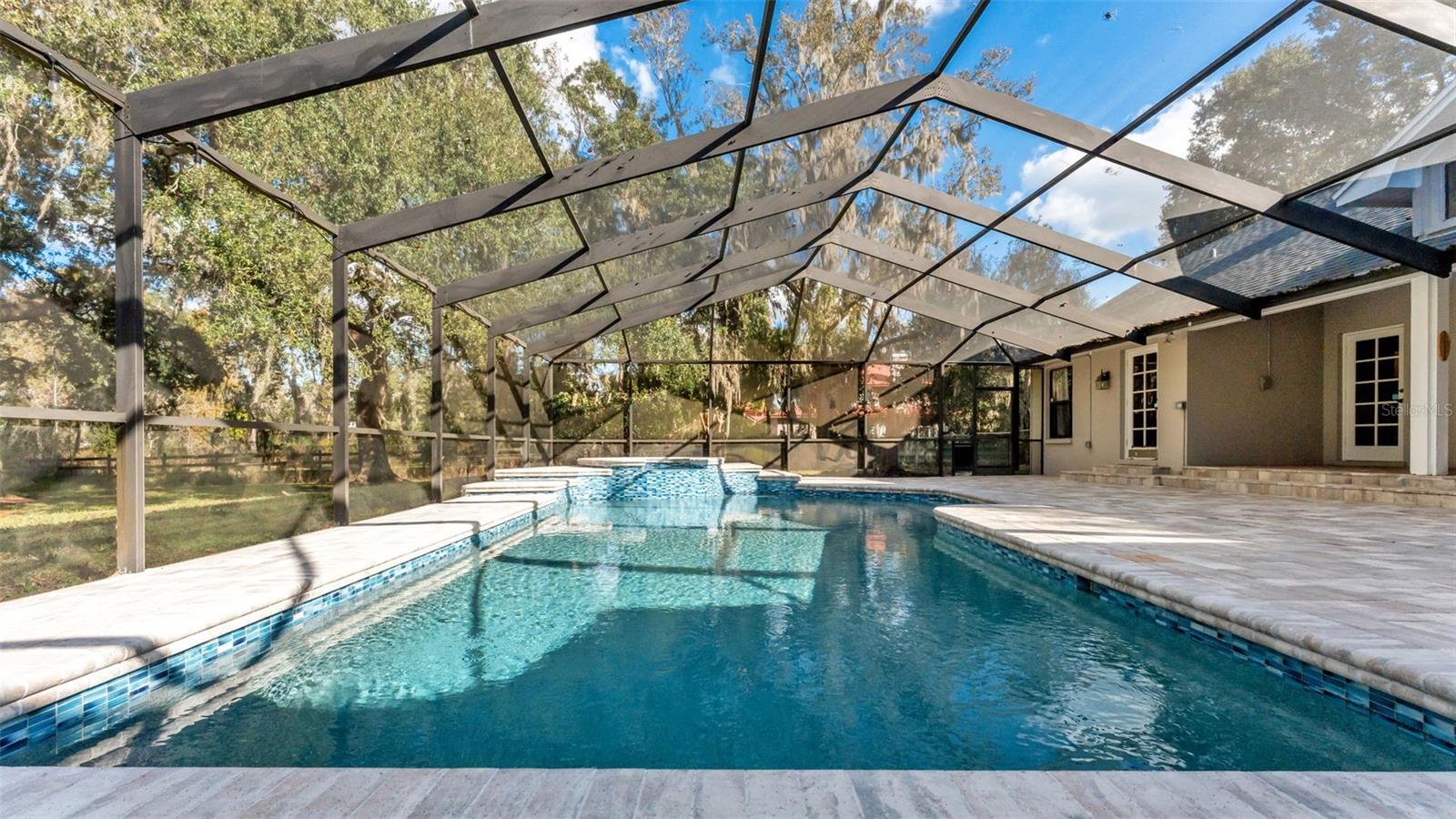 Listing photo id 27 for 1612 Williams Road