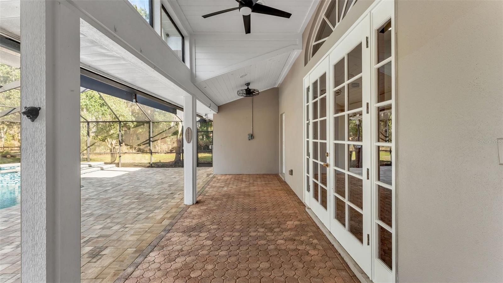 Listing photo id 33 for 1612 Williams Road