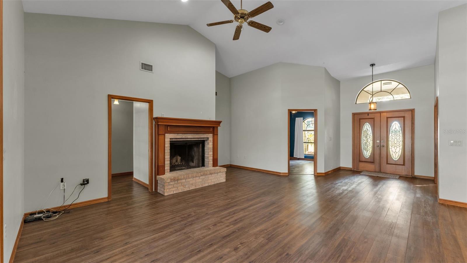 Listing photo id 38 for 1612 Williams Road