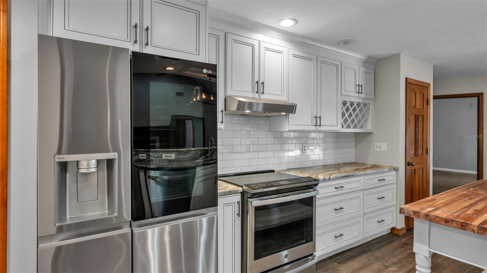 Listing photo id 50 for 1612 Williams Road