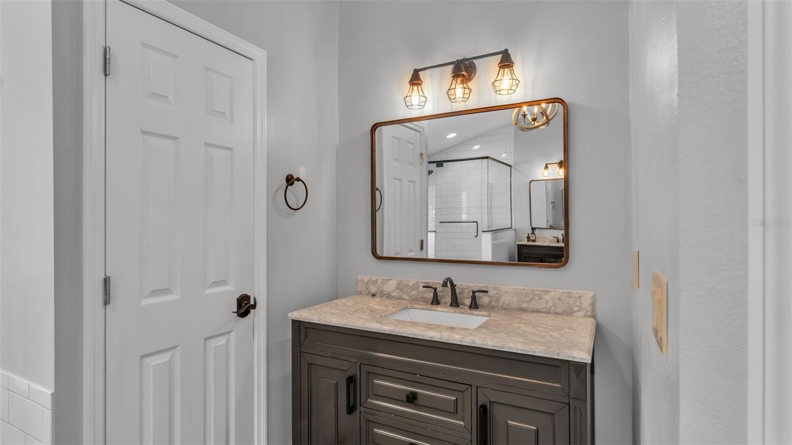 Listing photo id 57 for 1612 Williams Road