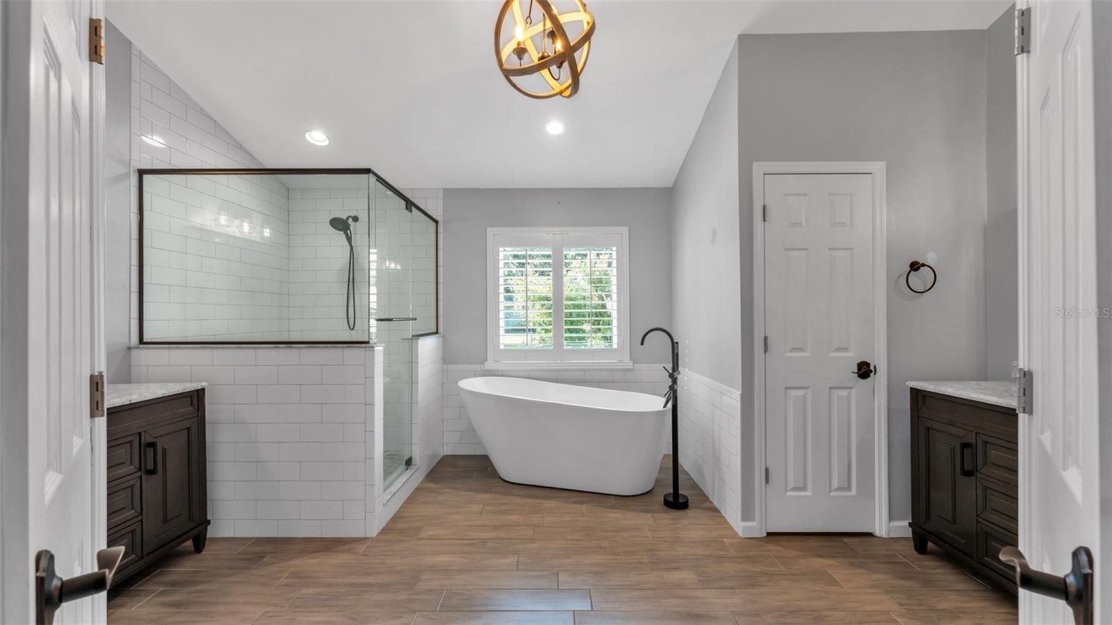 Listing photo id 60 for 1612 Williams Road