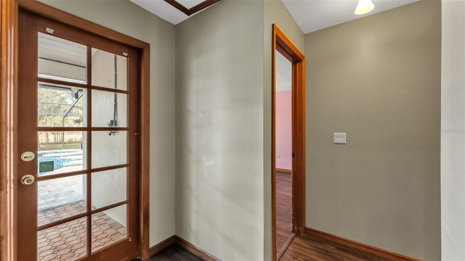 Listing photo id 63 for 1612 Williams Road