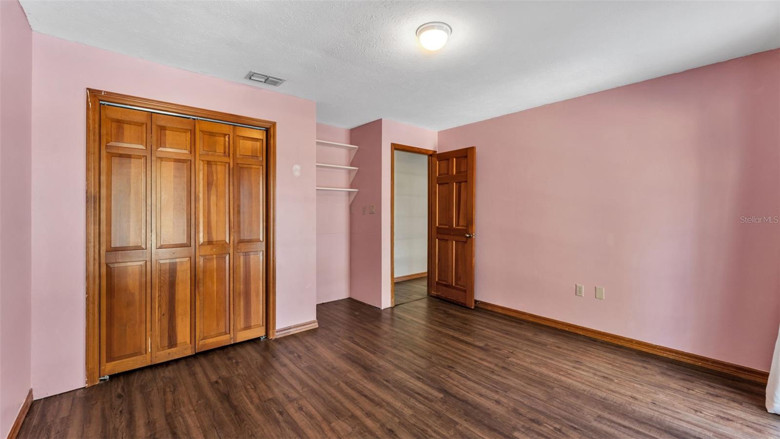 Listing photo id 65 for 1612 Williams Road